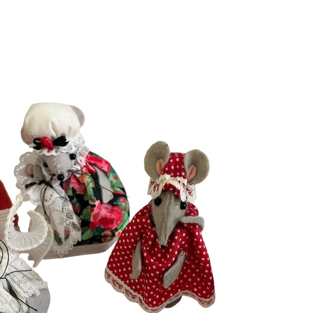 14 Vintage Mice Felt Real Mouse Figurines Mix Style Holiday Patriotic Misc Decor - Picture 8 of 17